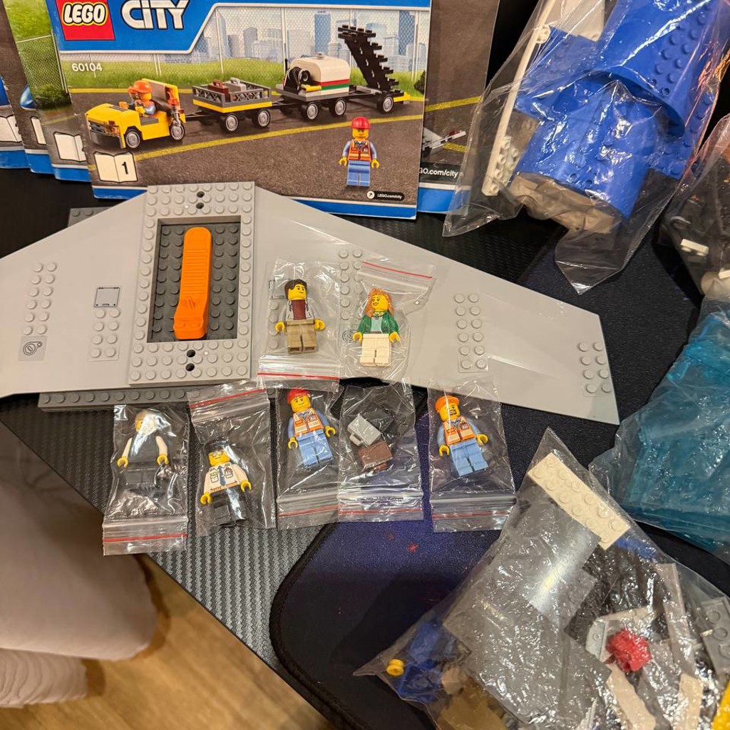 LEGO 60104