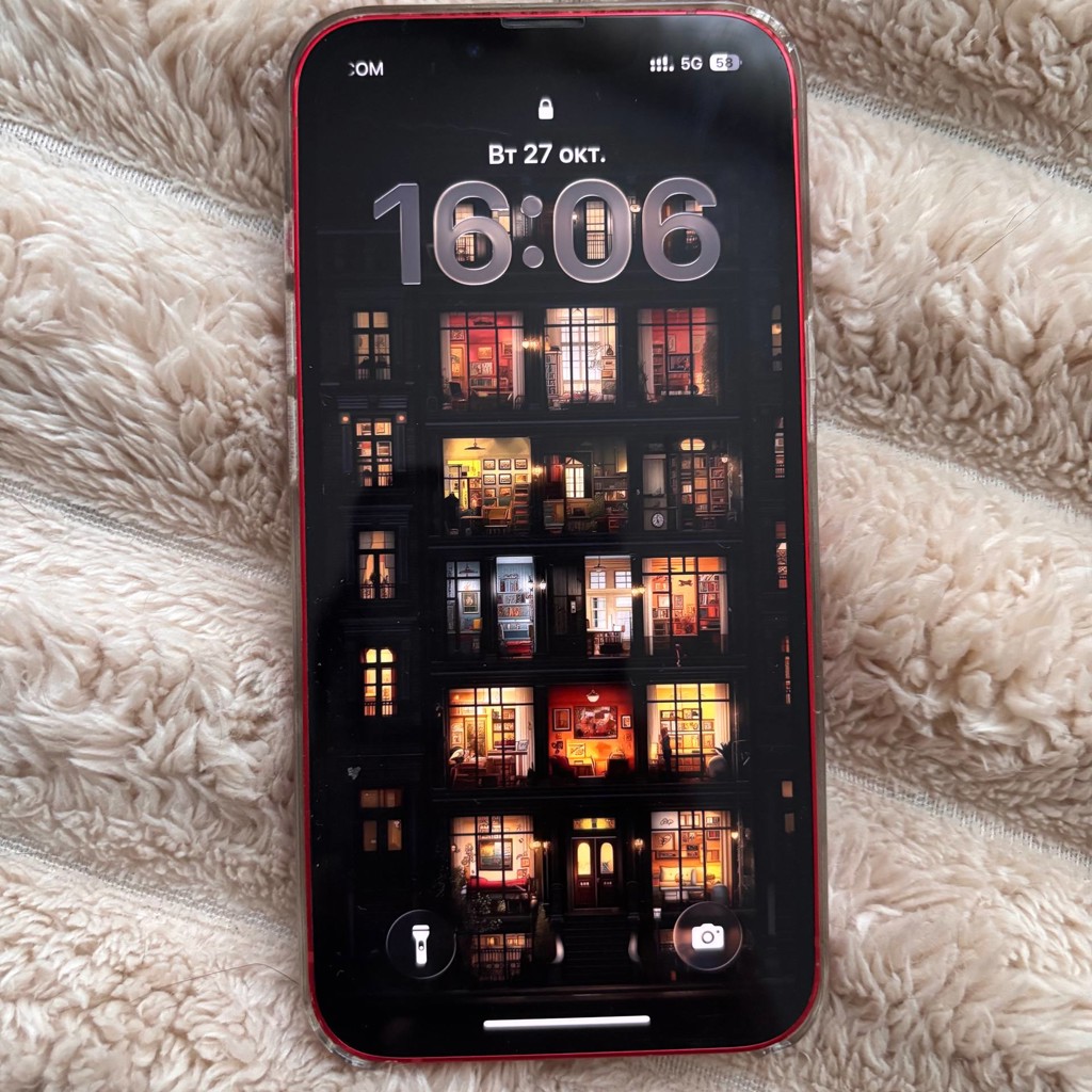 IPhone 13
