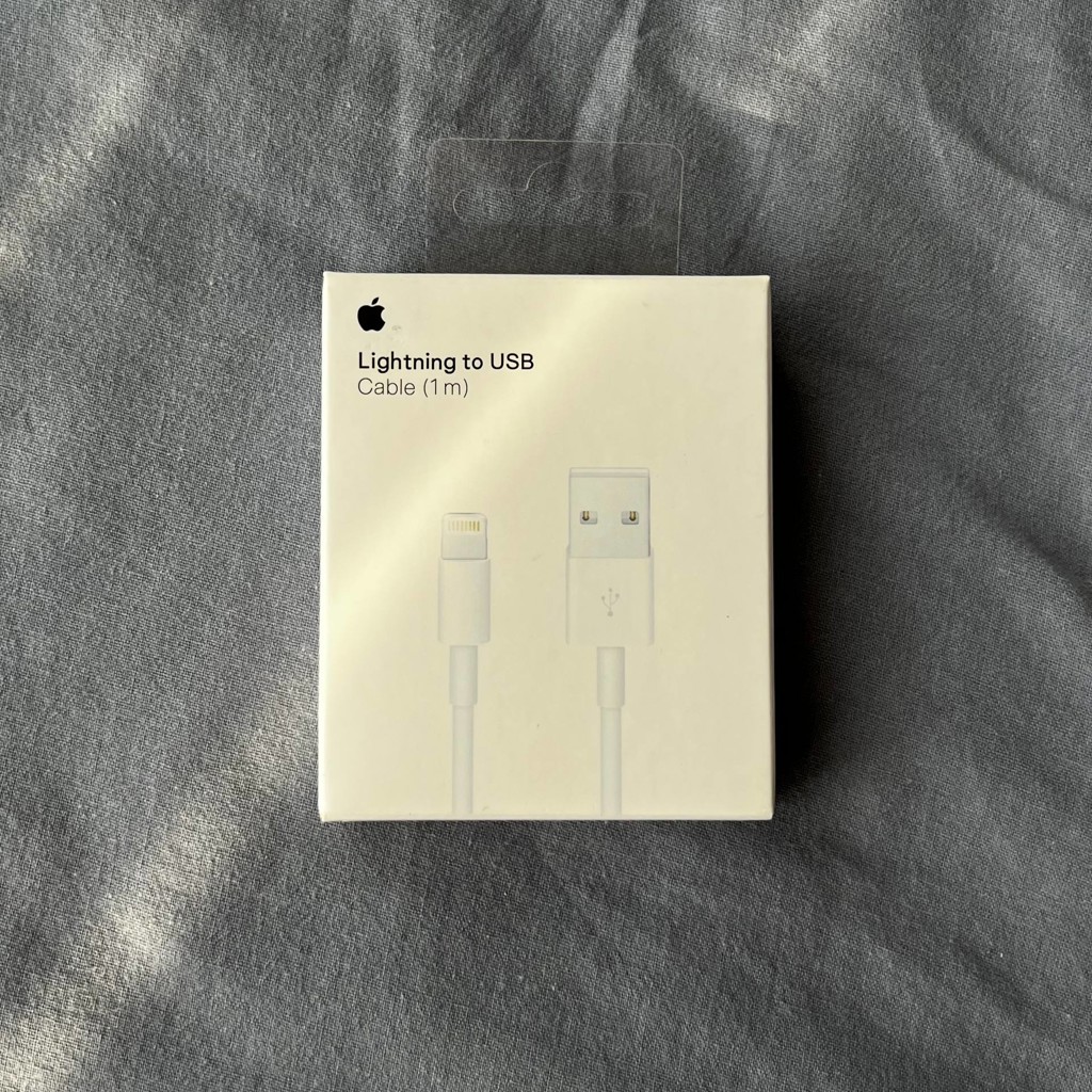 Кабель Lightning - USB
