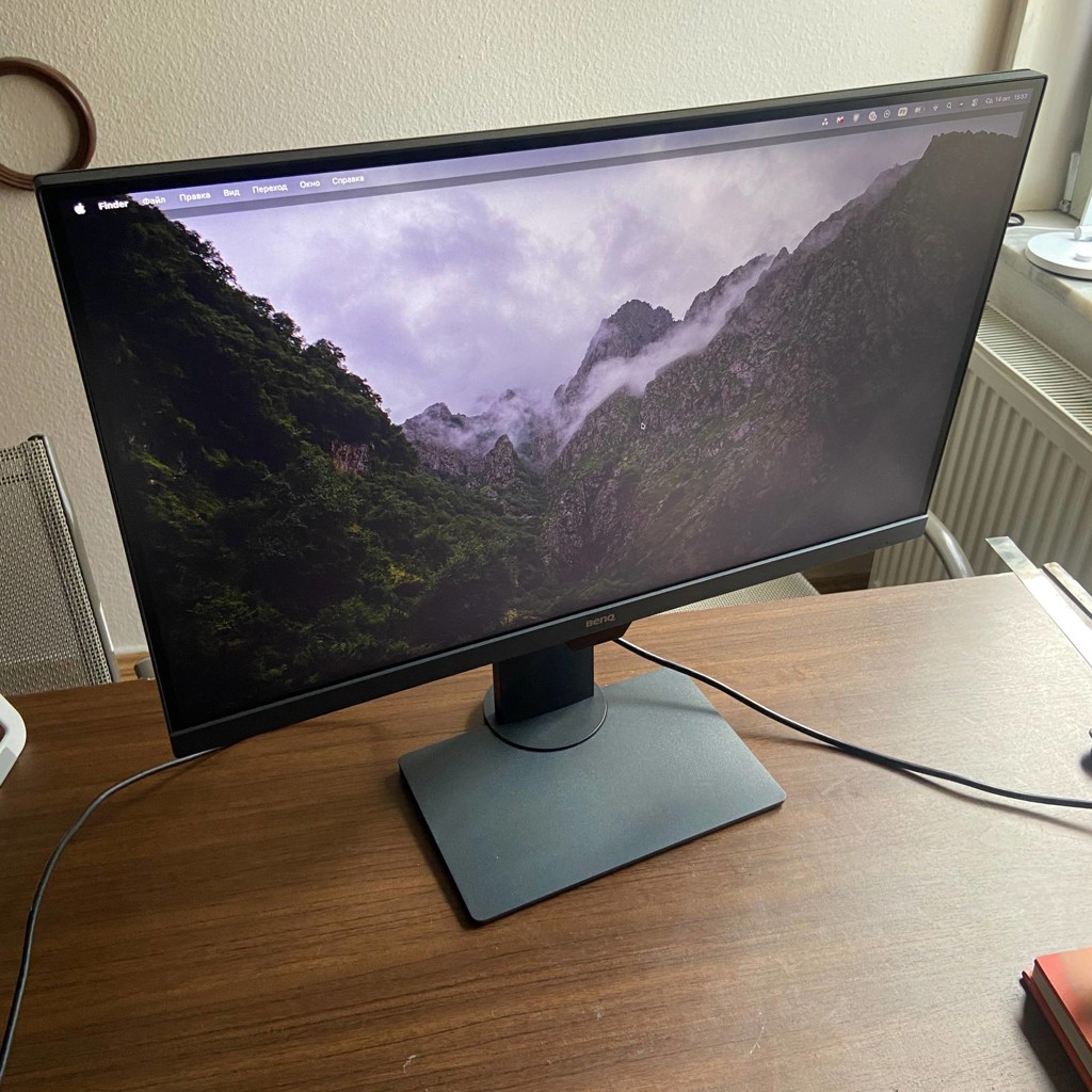 Монитор BenQ PD2705Q