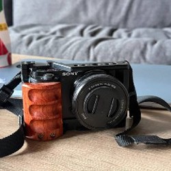 Sony ZV-E10 - фото 3
