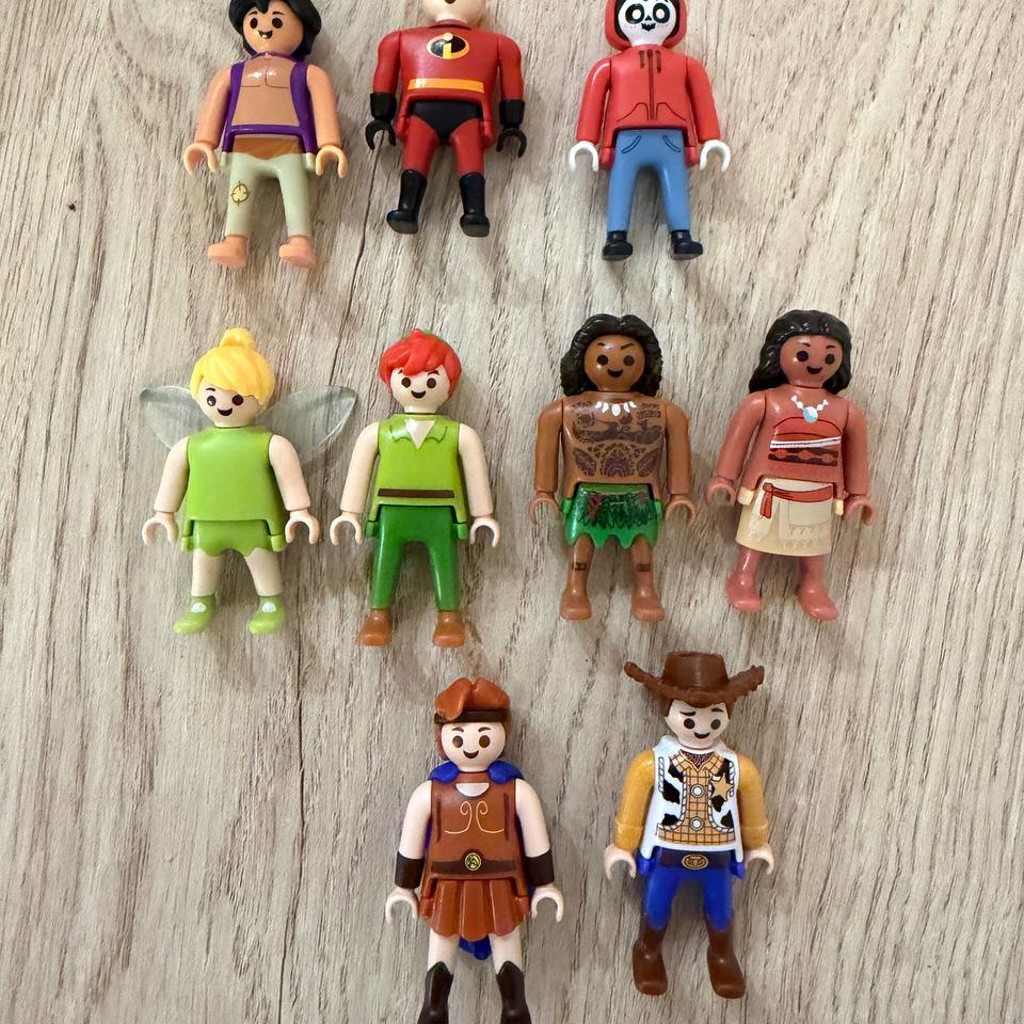 Kinder Surprise Disney Playmobil