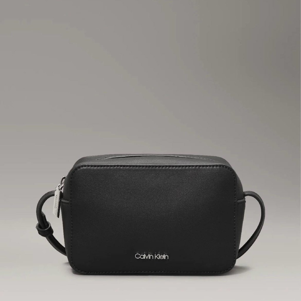 Сумка Calvin Klein CK Must Camera Bag