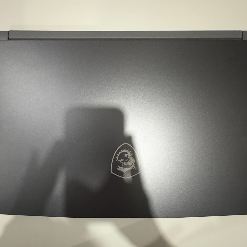 Ноутбук MSI Thin A15