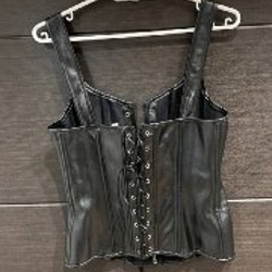 Корсет из искусственной кожи - фото 3