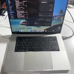 MacBook Pro 16 inch - фото 2