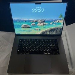 MacBook Pro 16 дюймов - фото 2