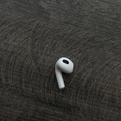 Наушники Apple AirPods Gen 3 - фото 4
