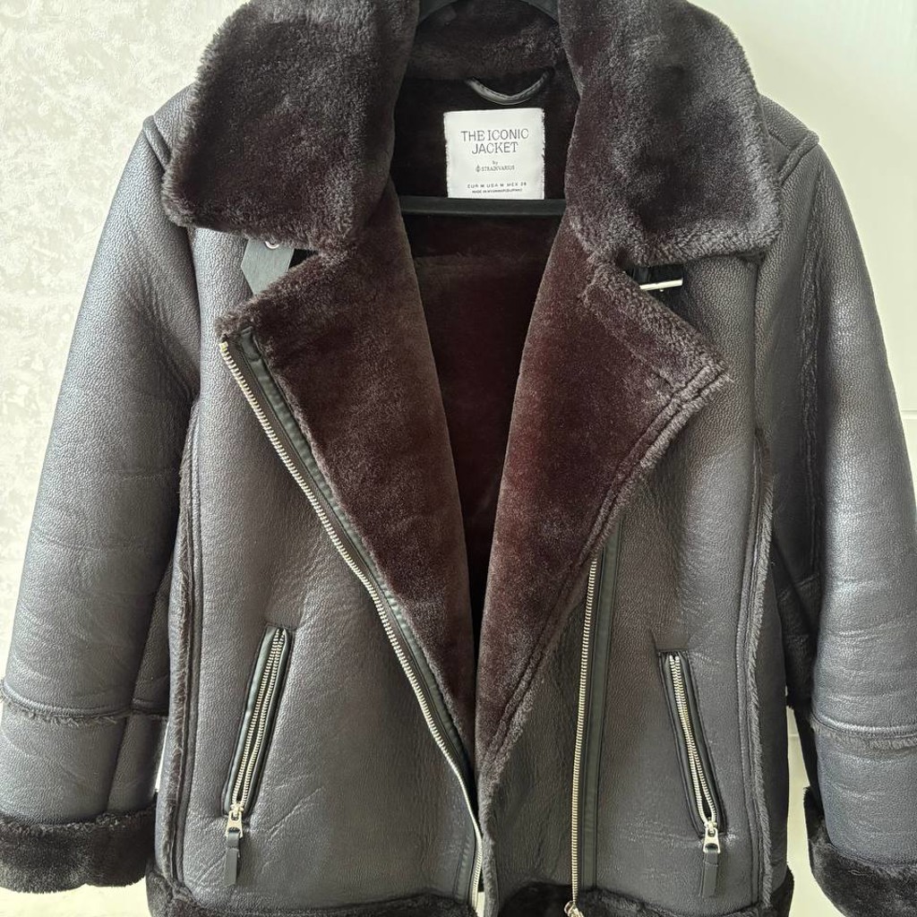 Дублёнка Stradivarius