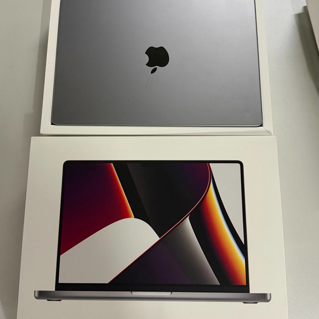MacBook Pro 14 дюймов