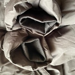 Мужской удлиненный пуховик - фото 9