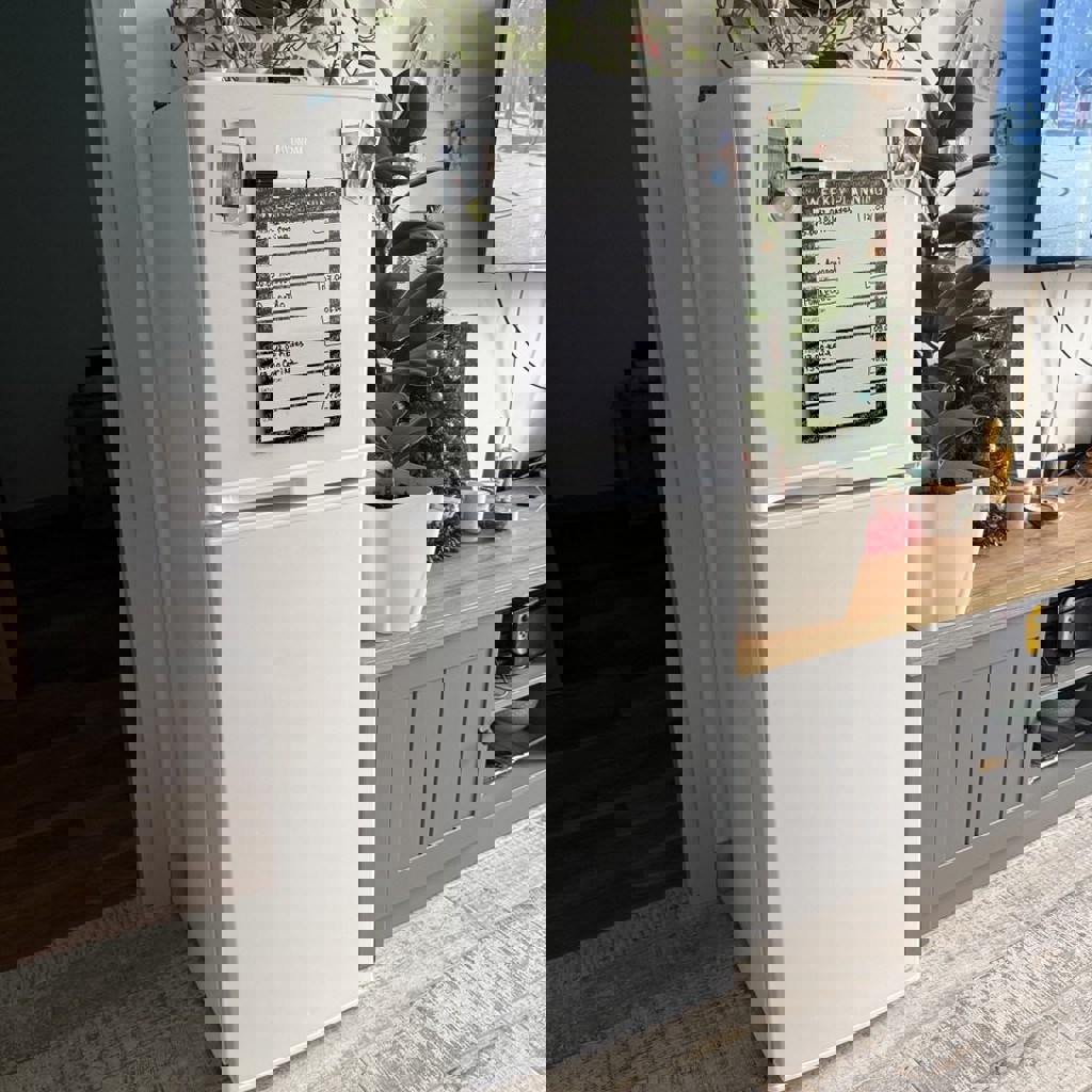 Холодильник Hyundai RHT137DW