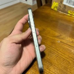 Iphone 15 Pro - фото 2