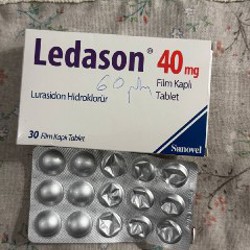 Белое платье - фото 9