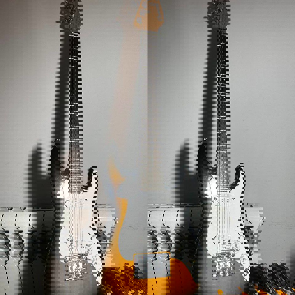 Электрогитара Cruiser by Crafter