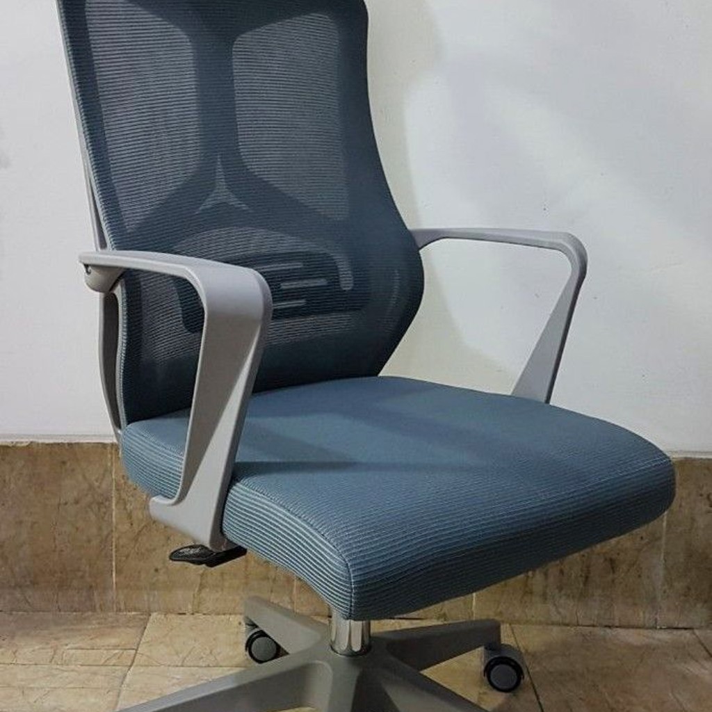 Компьютерное кресло