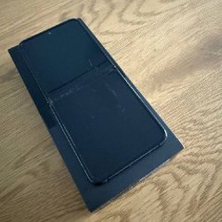 Samsung Z Flip4 - фото 5