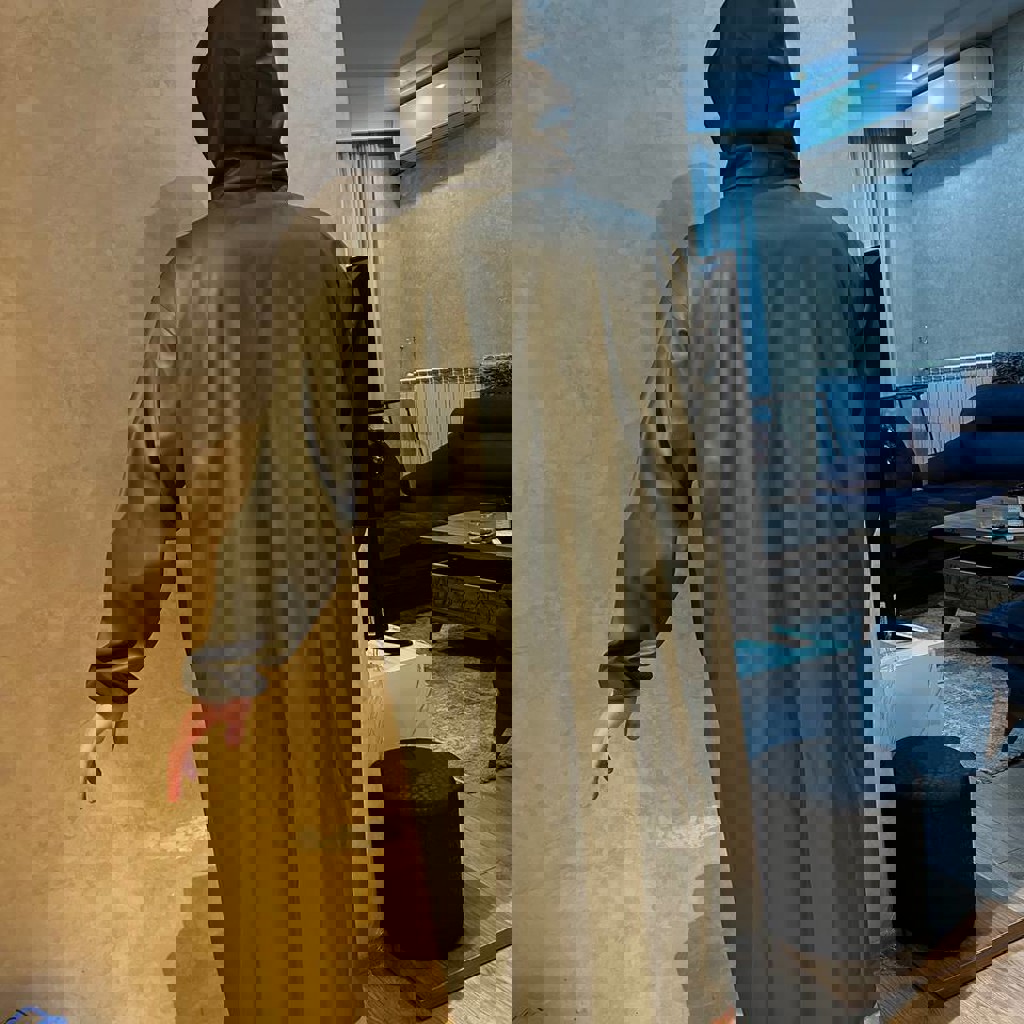 Зеленый дождевик