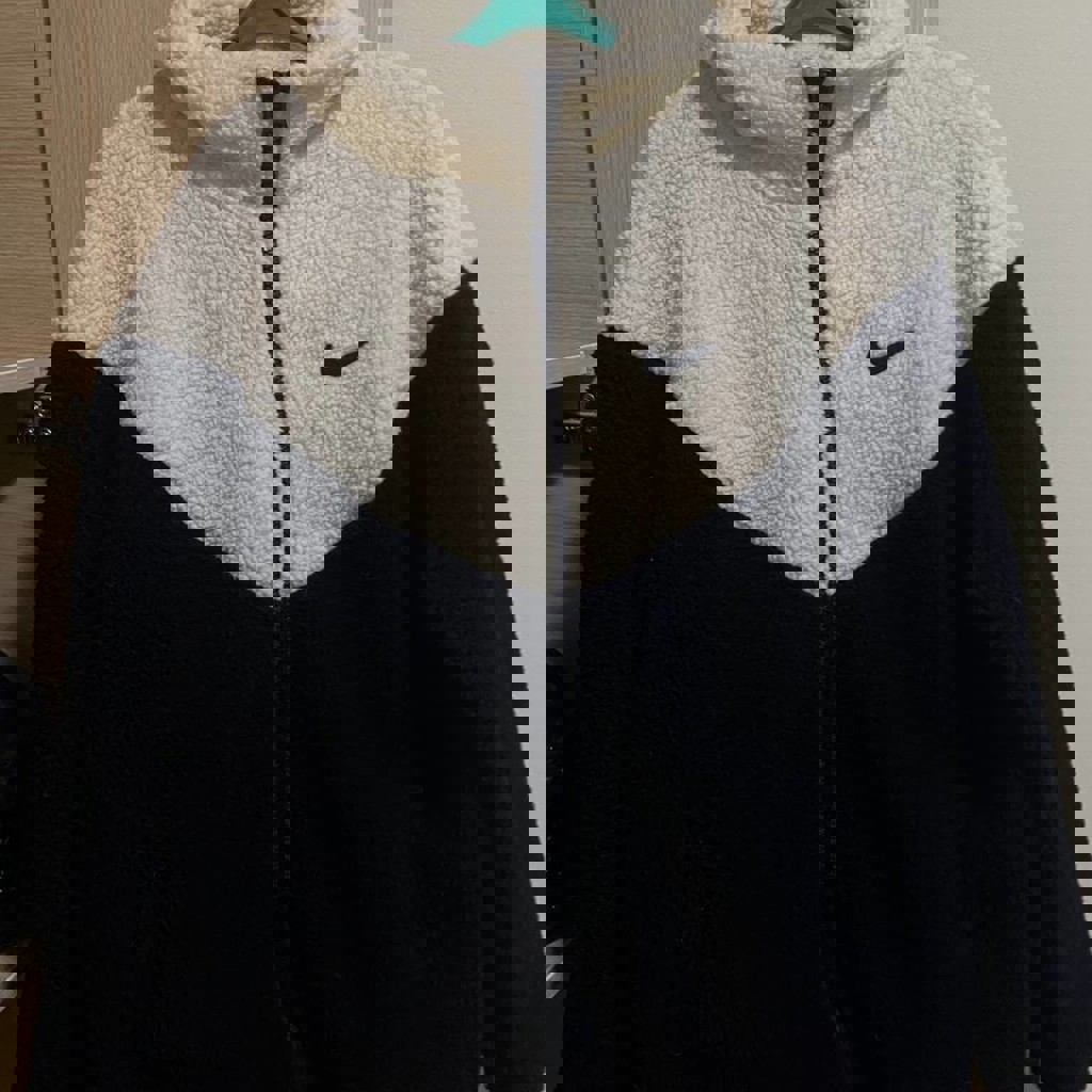 Куртка Nike Teddy Fleece