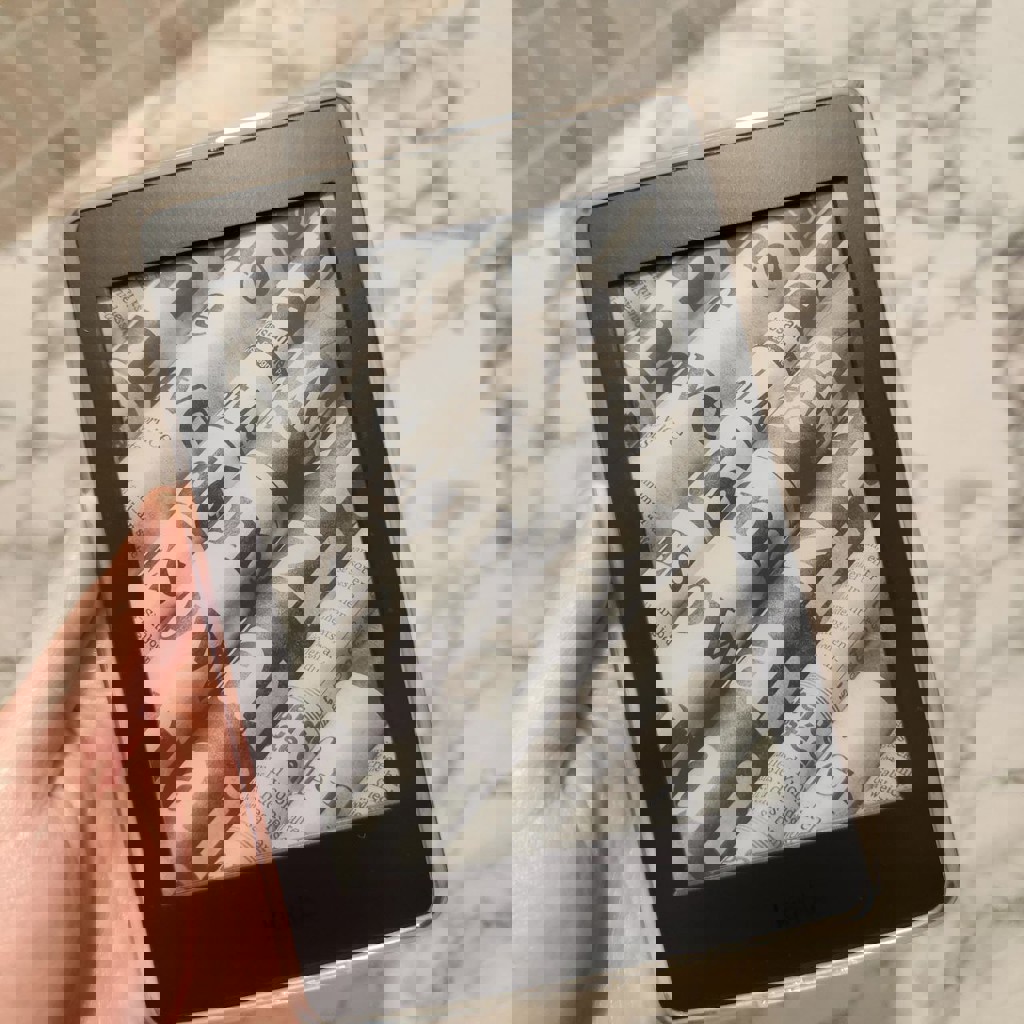 Электронная книга Kindle Paperwhite 3