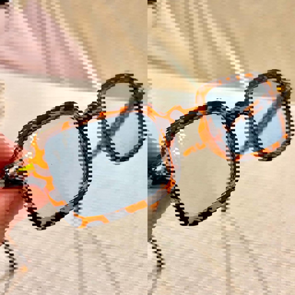 Солнцезащитные очки