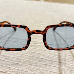 Солнцезащитные очки - фото 2