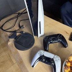 PlayStation 5 (PS5) - фото 2