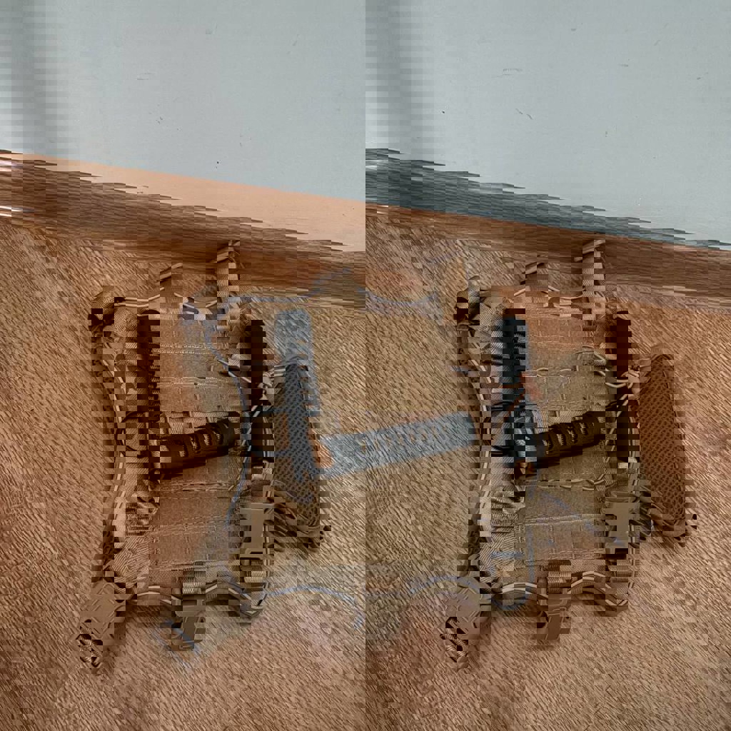 Шлейка для собаки