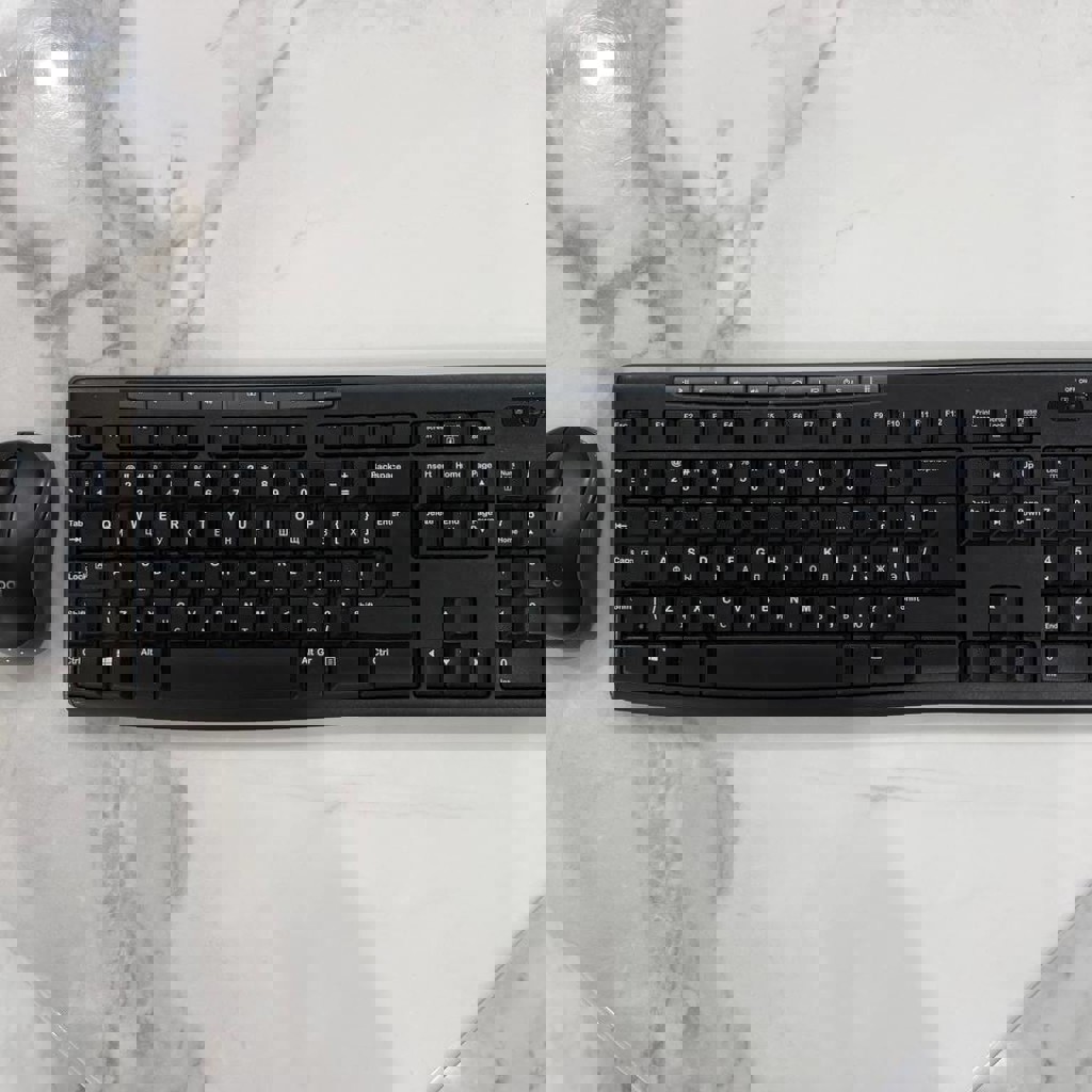 Беспроводные клавиатура с мышью Logitech
