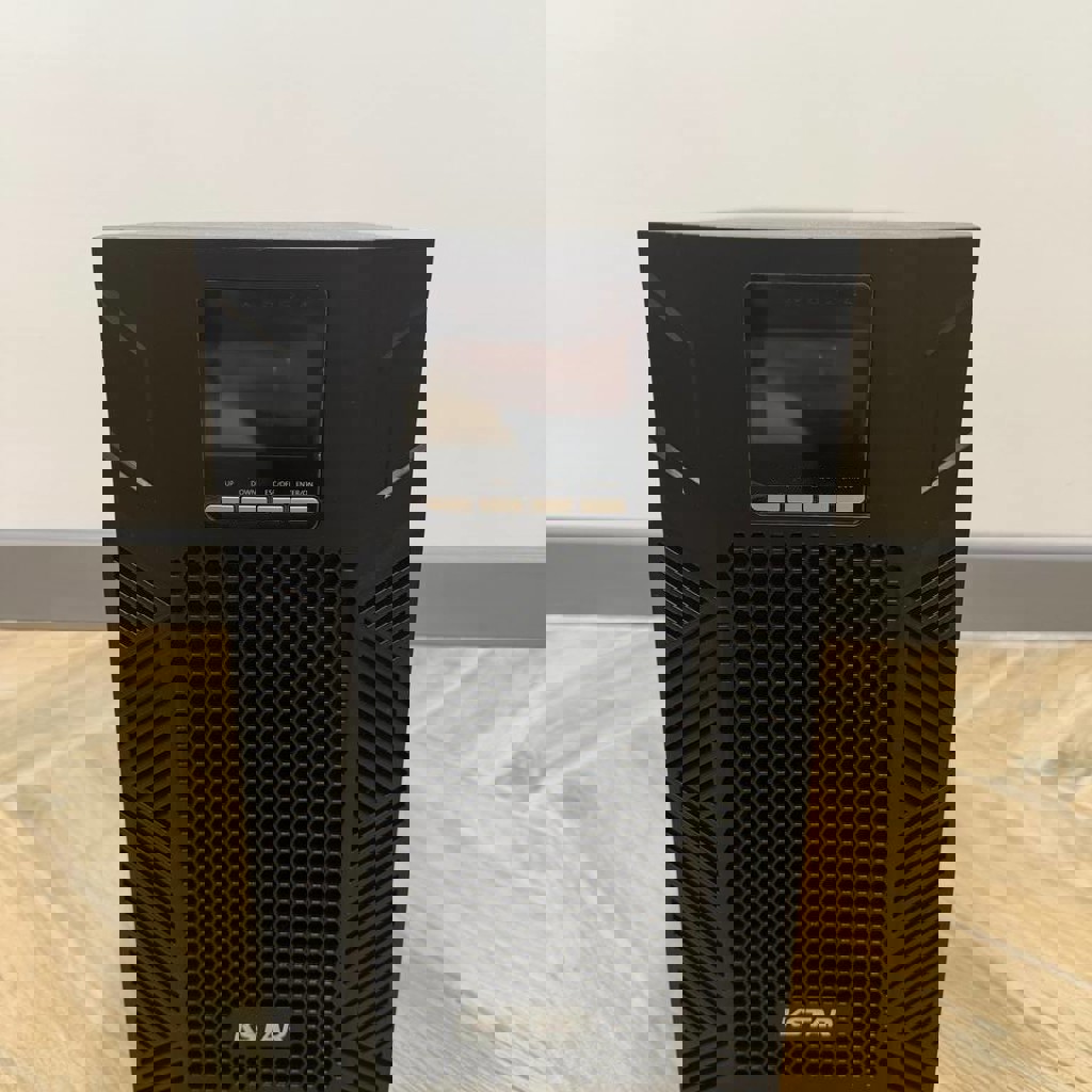 Источник бесперебойного питания ИБП