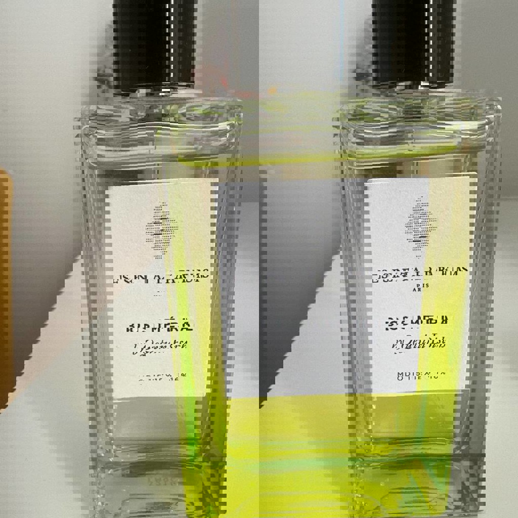 Духи ESSENTIAL PARFUMS PARIS bois imperial