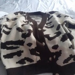 Женский кардиган с леопардовым принтом - фото 3