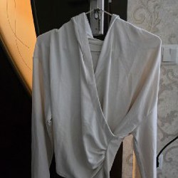 Кофта с капюшоном - фото 2