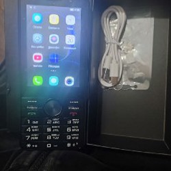 Кнопочно-сенсорный телефон - фото 2