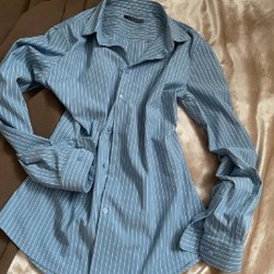 Однотонная мужская рубашка - фото 3