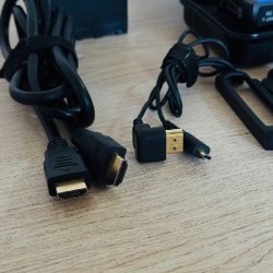 Накамерный монитор PortKeys P6 - фото 3