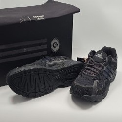 Кроссовки Adidas Bad Bunny x Response CL 'Triple Black' - фото 5