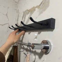 Металлическая настенная вешалка - фото 2