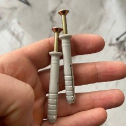 Металлическая настенная вешалка - фото 4