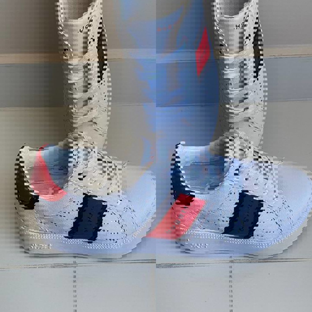 Кроссовки Bugatti