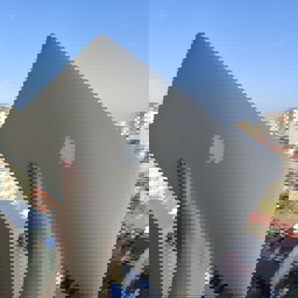 MacBook Air 13' (2017, A1466)