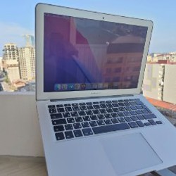MacBook Air 13' (2017, A1466) - фото 3