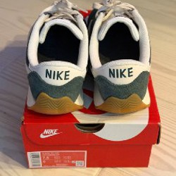 Женские кроссовки Nike Pacific - фото 4