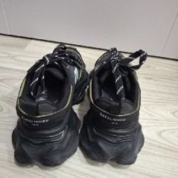 Чёрные демисезонные ботинки - фото 5