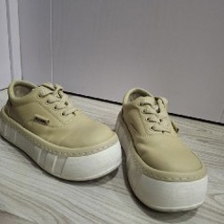 Чёрные демисезонные ботинки - фото 7