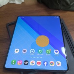 Samsung Z Fold 5 - фото 2