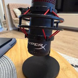 Микрофон геймерский HyperX Quadcast - фото 4