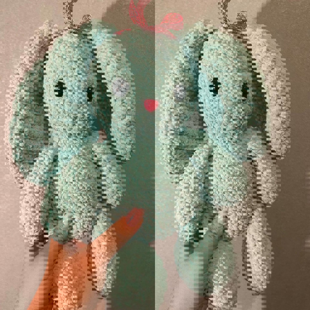 Плюшевый березовый зайчик