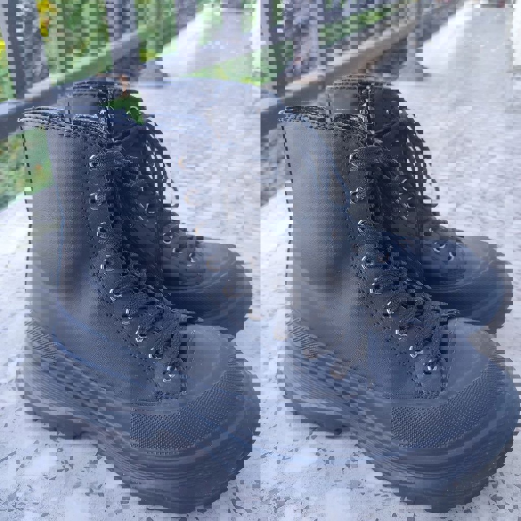 Ботинки черные