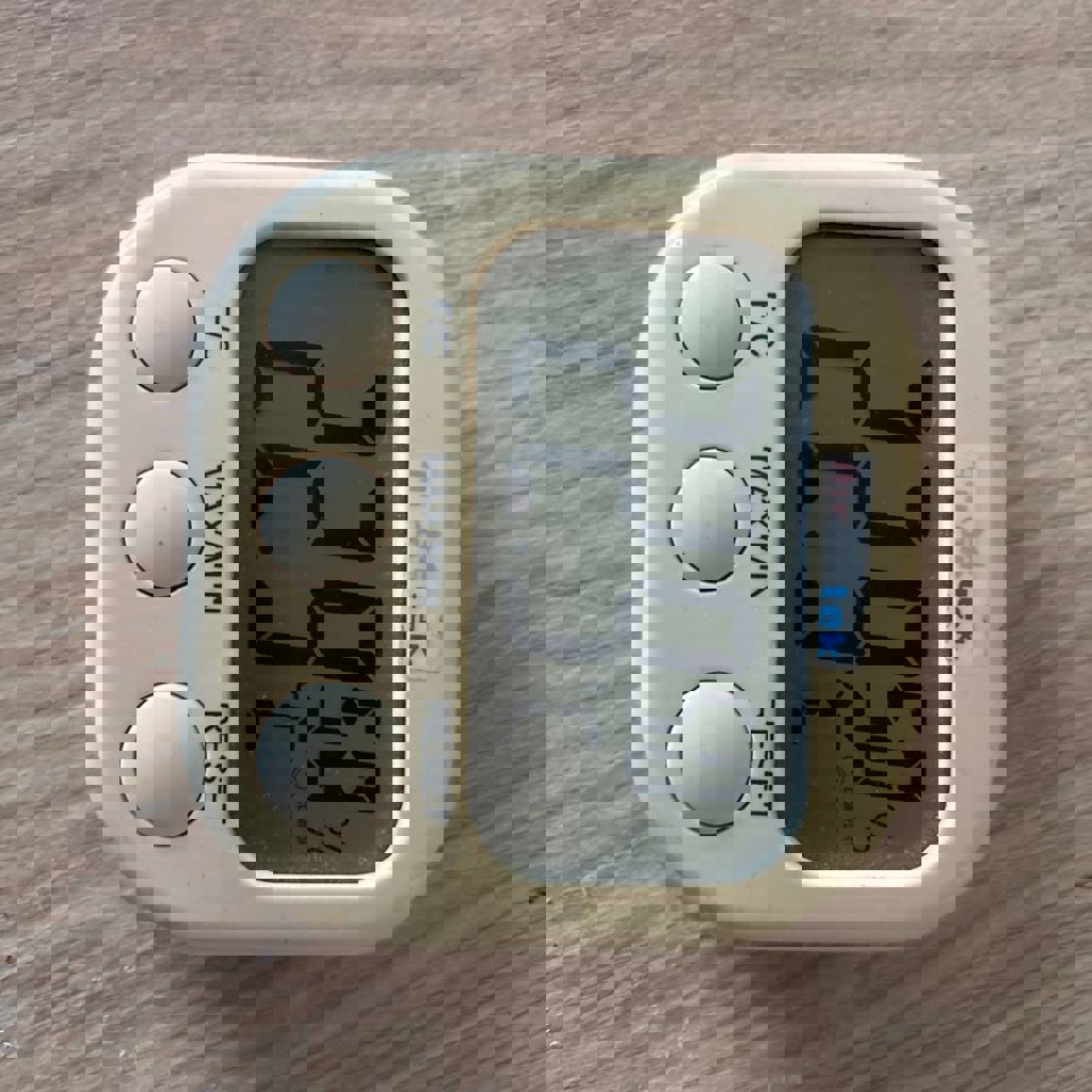 Термометр-гигрометр